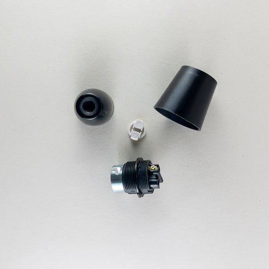 Bayonet Lamp Holder Black Polymer