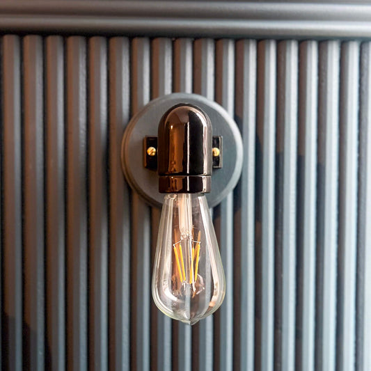 Wall Mounted Porcelain Light